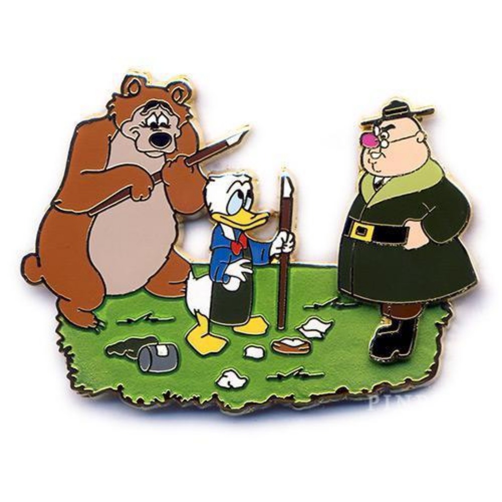 Disney Pin Humphrey the Bear Donald Duck Ranger‎ Woodlore DEC Cast LE 300 68847